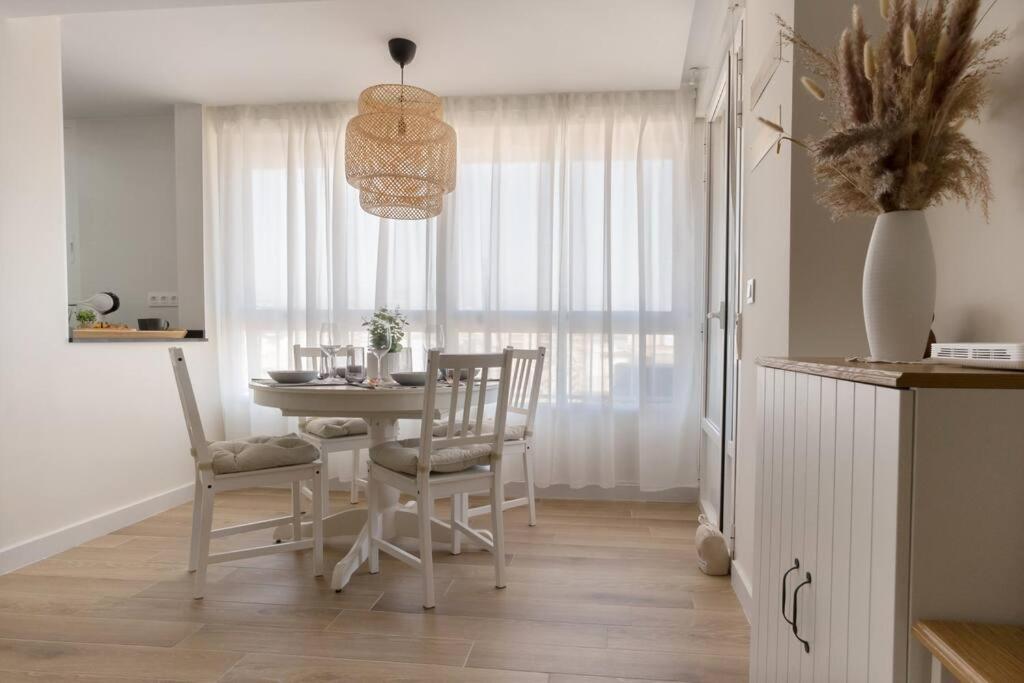 Exclusivo Apartamento Junto Al Mar إل كامبيلو المظهر الخارجي الصورة